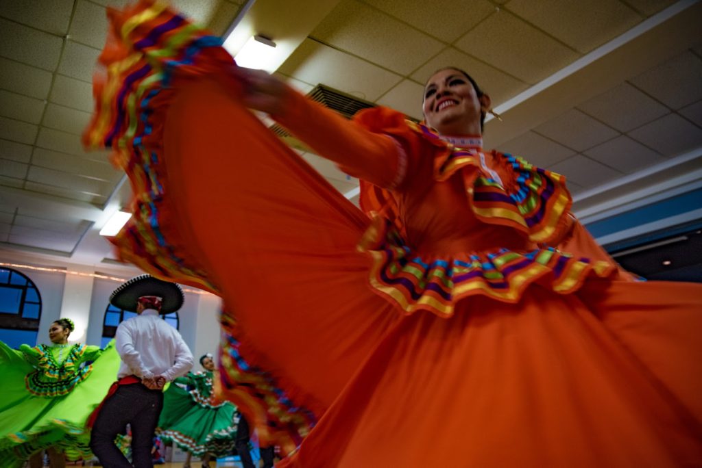 Fiesta Mexicana of the Heartland dancers